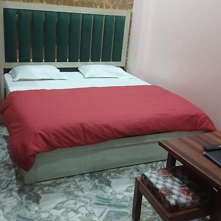 Paradise Home Stay Rāni Pokhri Extérieur photo